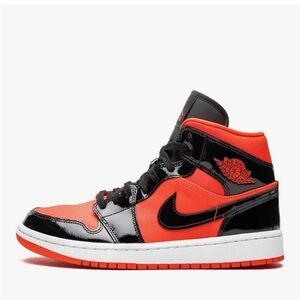 LIKE NEW Air Jordan 1 Mid Hot Punch/Black
